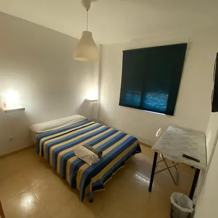 홈스테이 Con Bano Privado, En Piso Compartido